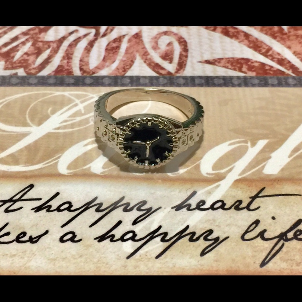 Ring size 8 - Picture 3 of 8
